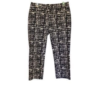APT‎ 9 Black and White Cropped Pants Size 4